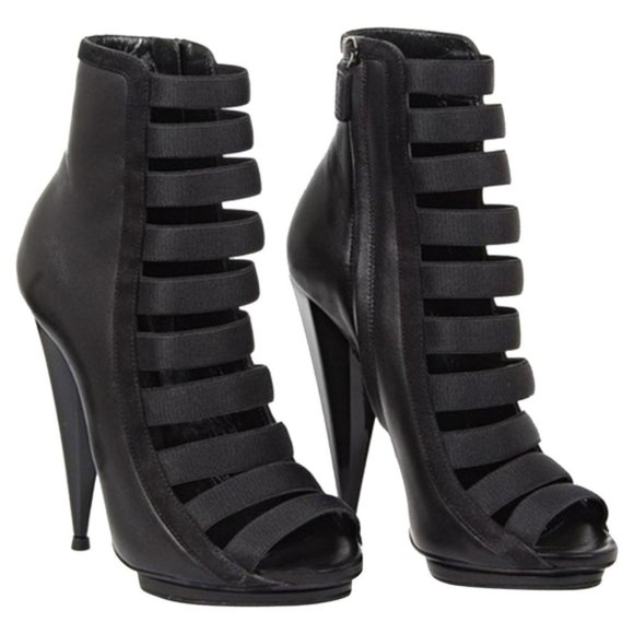 Gucci RUNWAY olimpia black leather booties olympia sexy 6.5 36.5 - Picture 1 of 16